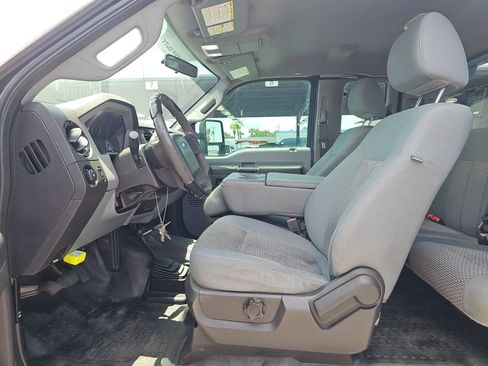 Used 2012 Ford F250 XL w/ PWR Equipment Group AWD/4WD image 8