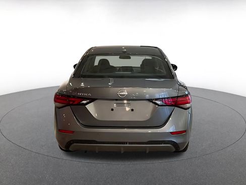 Used 2025 Nissan Sentra SV image 12