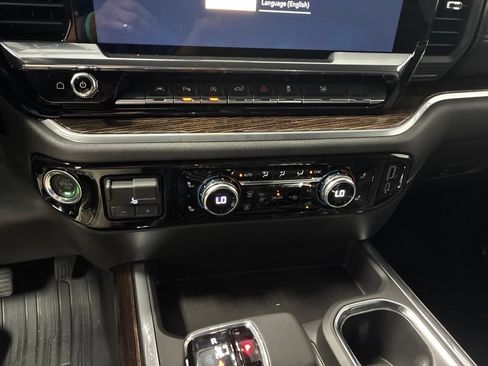 New 2026 GMC Sierra 1500 Elevation w/ Elevation Premium Package AWD/4WD image 20