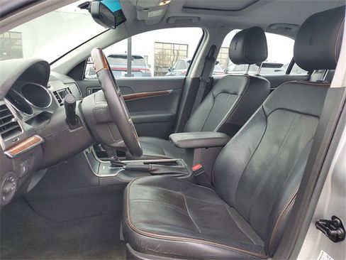 Used 2012 Lincoln MKZ image 16