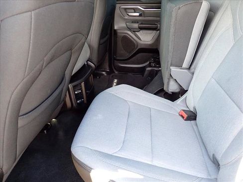 Used 2022 RAM 1500 Big Horn AWD/4WD image 7