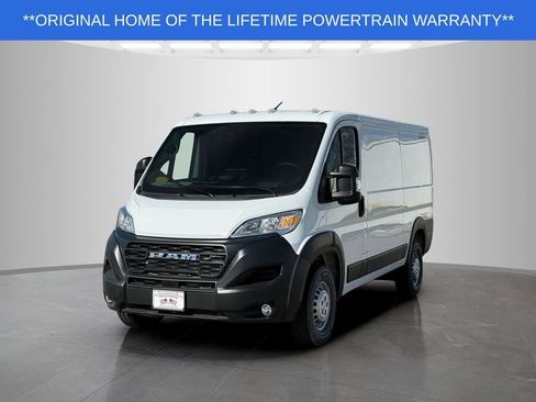 New 2025 RAM ProMaster 1500 w/ Premium Convenience Group FWD image 3