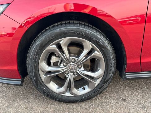 Used 2024 Honda Accord EX image 9