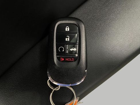 Used 2024 Honda Accord EX-L image 30