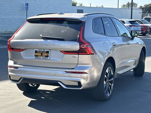 New 2026 Volvo XC60 T8 Plus w/ Protection Package Premier image 4