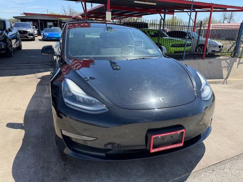 Used 2021 Tesla Model 3 Standard Range Plus image 4