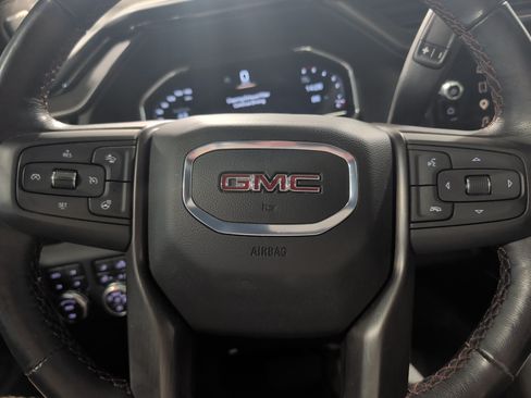 Used 2025 GMC Sierra 2500 AT4X AWD/4WD image 10