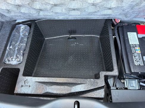 Used 2023 Dodge Charger GT w/ Technology Group image 35