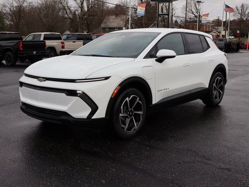 New 2026 Chevrolet Equinox EV LT image 22