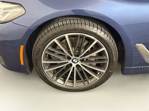 Used 2023 BMW 540i xDrive w/ Executive Package image 33