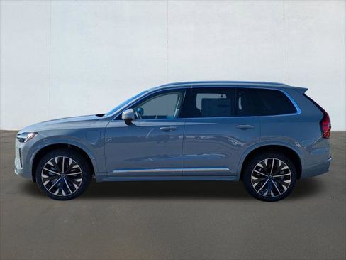 New 2026 Volvo XC90 T8 Ultra image 3