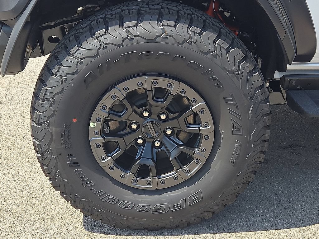 New 2026 Ford Bronco Raptor w/ Interior Carbon Fiber Pack AWD/4WD image 7