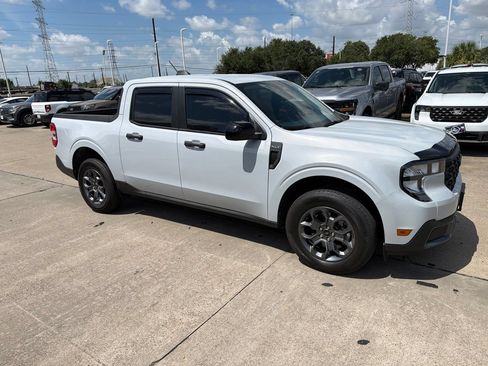 Used 2025 Ford Maverick XLT w/ XLT Luxury Package AWD/4WD image 5
