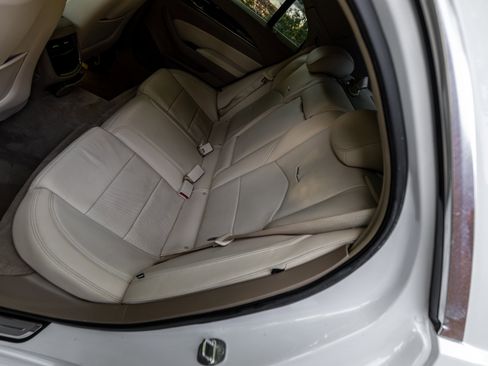 Used 2016 Cadillac CTS Luxury RWD image 13