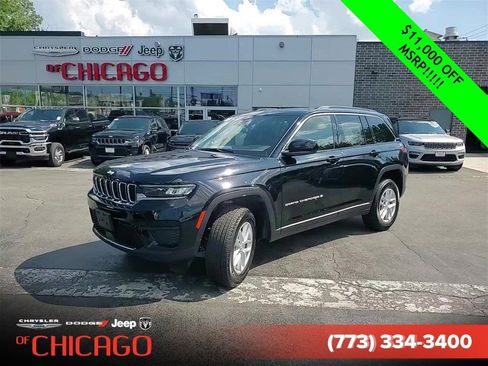 New 2025 Jeep Grand Cherokee Laredo image 1