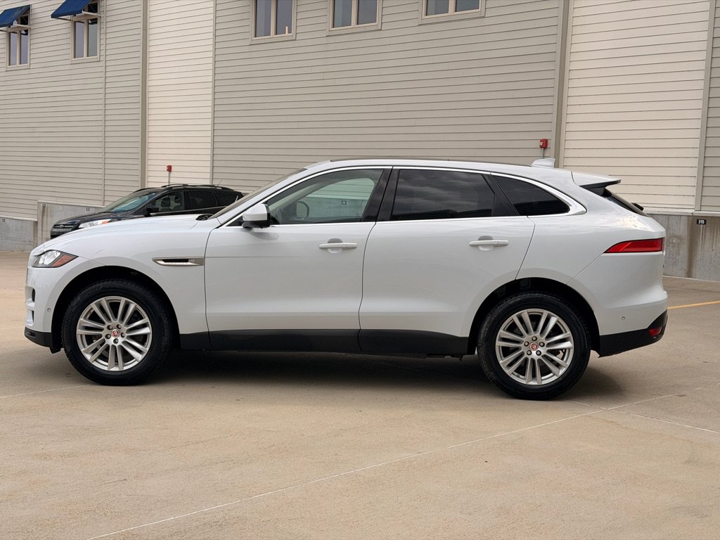 Used 2019 Jaguar F-PACE Prestige AWD/4WD image 6