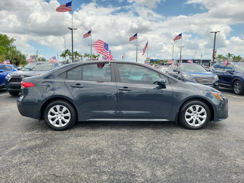 Used 2026 Toyota Corolla LE FWD image 13