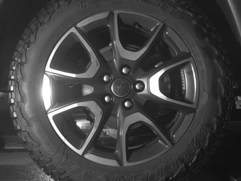 Used 2025 Jeep Compass Trailhawk w/ Trailer Tow Group AWD/4WD image 15