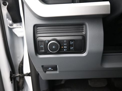 New 2025 Ford F550 2WD Regular Cab Super Duty image 11