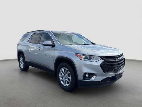 Used 2019 Chevrolet Traverse LT FWD image 8