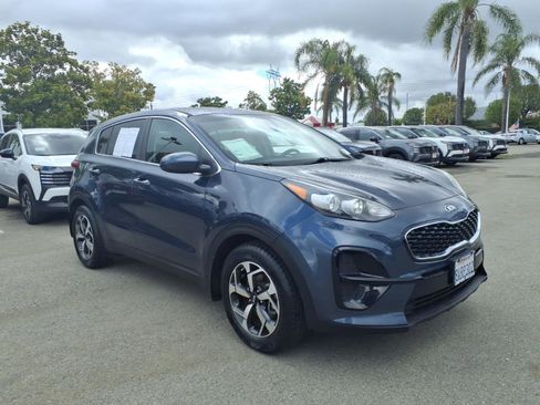 Used 2021 Kia Sportage LX FWD image 4