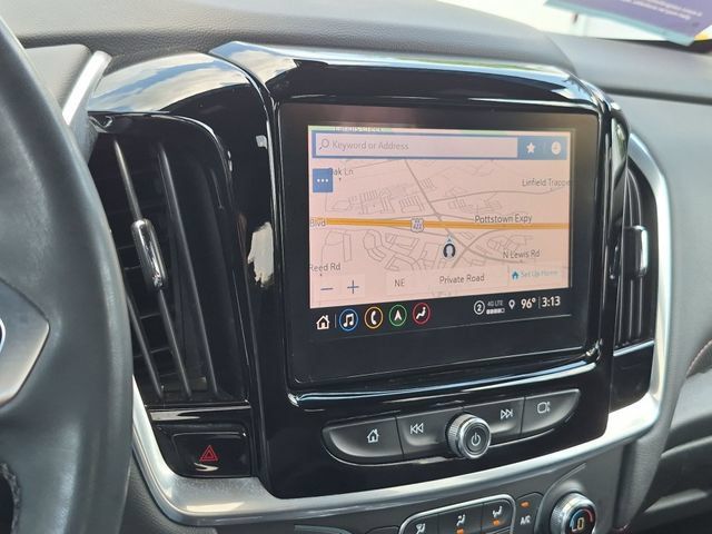 Used 2023 Chevrolet Traverse RS w/ LPO, Floor Liner Package AWD/4WD image 16