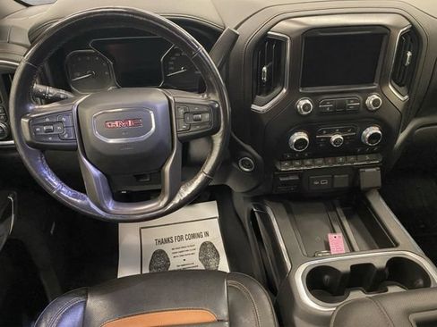 Used 2022 GMC Sierra 1500 AT4 w/ AT4 Premium Package AWD/4WD image 2