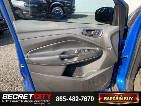 Used 2017 Ford Escape S FWD image 13