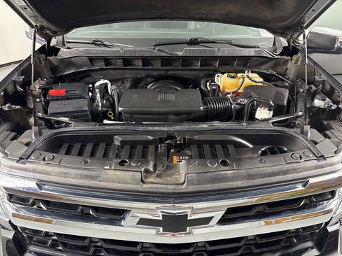Used 2022 Chevrolet Silverado 1500 LT w/ LPO, Chrome Package AWD/4WD image 50