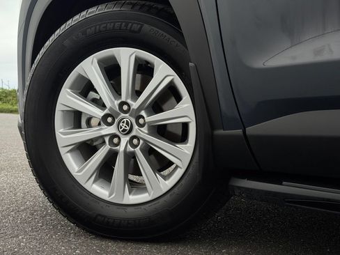 Certified 2025 Toyota Grand Highlander AWD Hybrid image 31