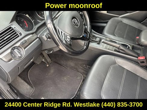 Used 2018 Volkswagen Passat 2.0T SE FWD image 16