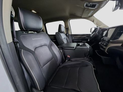 Used 2020 RAM 1500 Laramie w/ Off Road Group AWD/4WD image 30