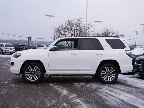 Used 2022 Toyota 4Runner TRD Sport image 4