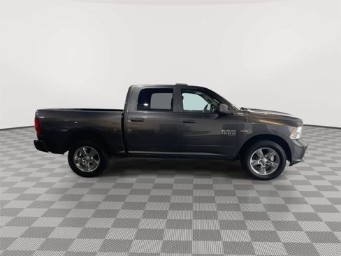 Used 2019 RAM 1500 Express w/ Express Value Package AWD/4WD image 6