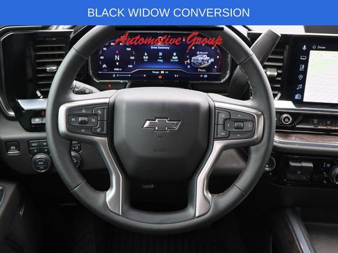 Used 2025 Chevrolet Silverado 2500 LTZ w/ LTZ Plus Package AWD/4WD image 14