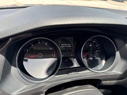 Used 2020 Volkswagen Tiguan SE w/ Panoramic Sunroof Package AWD/4WD image 15