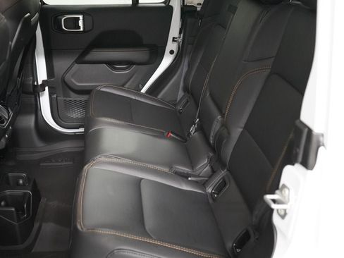 New 2026 Jeep Gladiator Sport AWD/4WD image 23