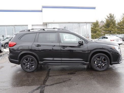Used 2023 Subaru Ascent Onyx Edition Limited image 2