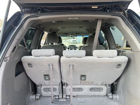 Used 2009 Honda Odyssey LX image 18