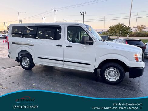 Used 2020 Nissan NV 3500 S image 6
