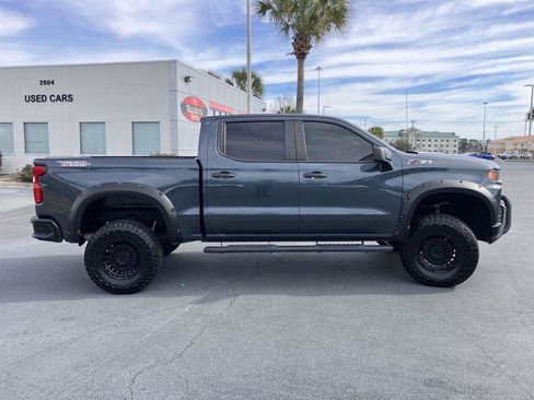 Used 2021 Chevrolet Silverado 1500 Custom Trail Boss w/ LPO, Dark Essentials Package image 6