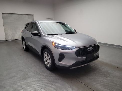 Used 2023 Ford Escape Active w/ Cold Weather Package FWD image 13
