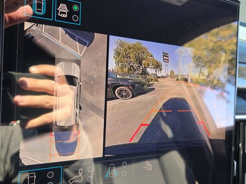 New 2026 GMC Yukon Elevation w/ Elevation Premium Package image 21