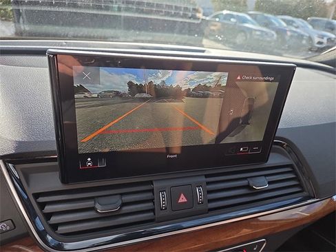 Certified 2023 Audi Q5 2.0T Premium Plus w/ Premium Plus Package image 18