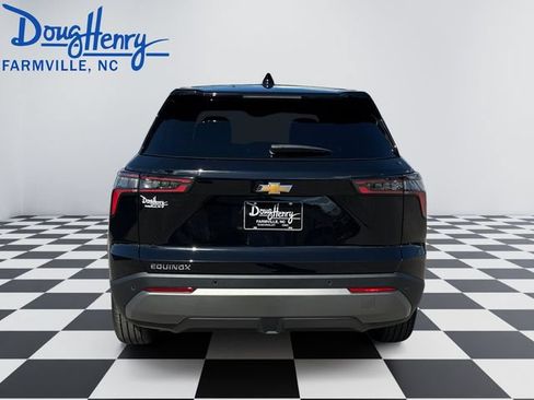 New 2026 Chevrolet Equinox LT FWD image 4