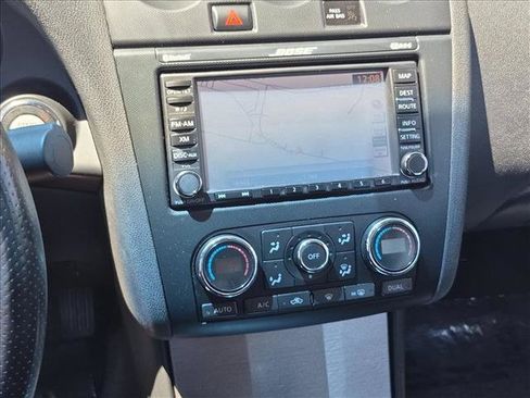 Used 2011 Nissan Altima Hybrid Sedan w/ Premium Pkg FWD image 15