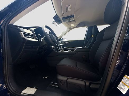 New 2026 Mitsubishi Outlander ES FWD image 21
