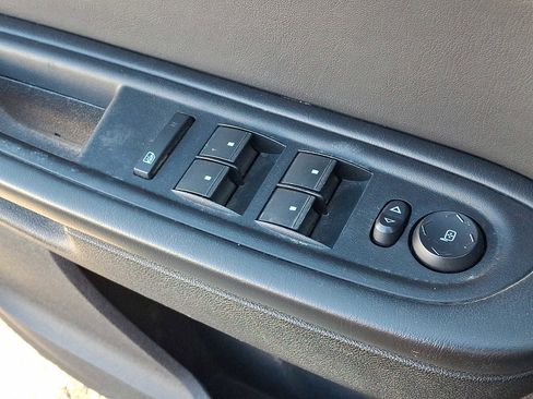 Used 2012 Chevrolet Traverse LT w/ All-Star Edition image 26