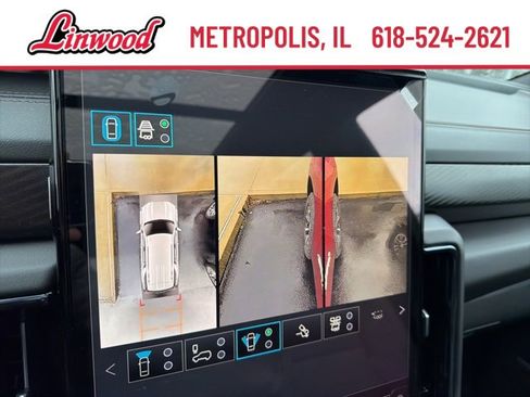 New 2026 GMC Yukon AT4 w/ AT4 Premium Plus Package image 39