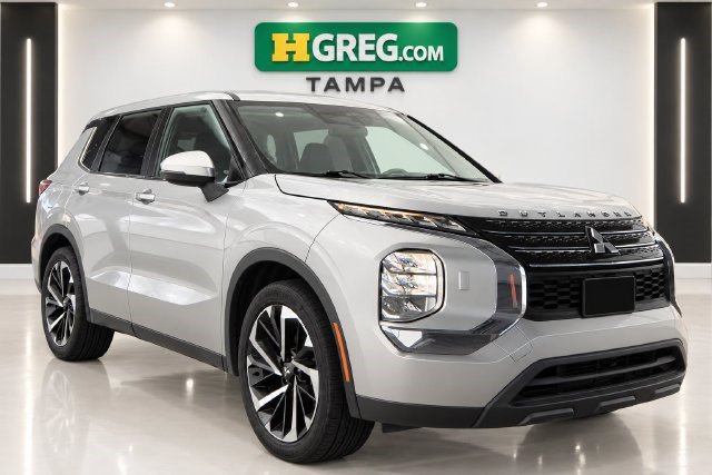 Used 2022 Mitsubishi Outlander ES AWD/4WD image 4